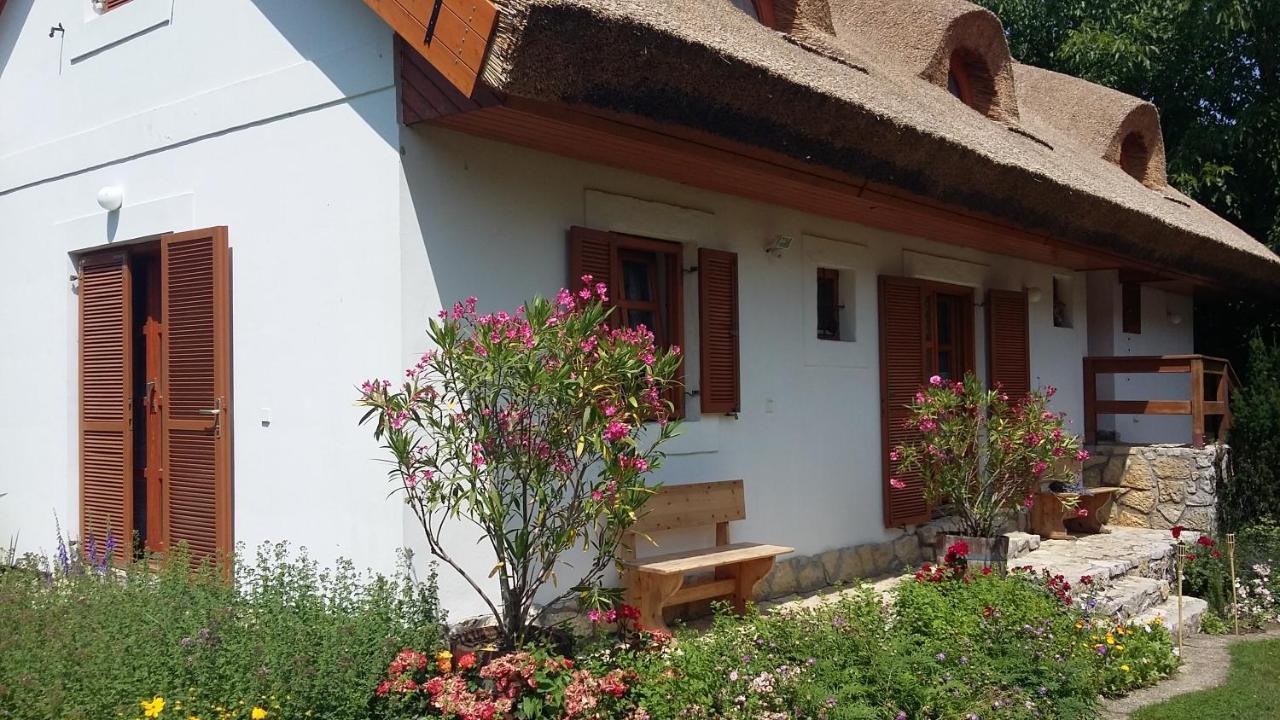 Apartmán Liliomfa Apartman Szigliget Exteriér fotografie